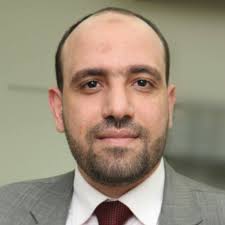 ايمن حسنى